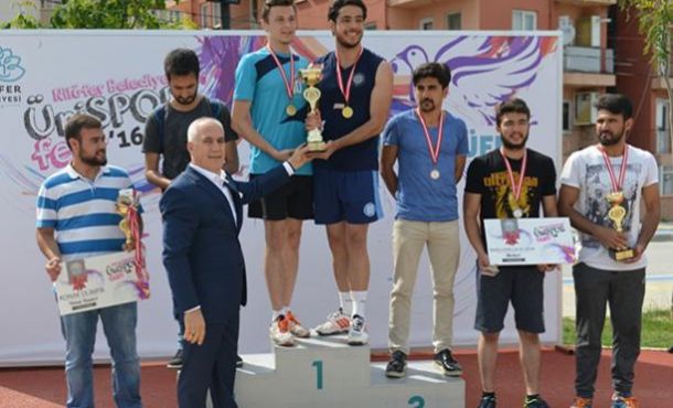 ÜniSporFest’te ödüller sahiplerini buldu