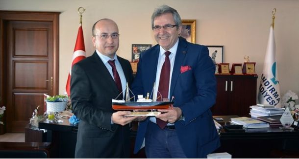 VERGİ DAİRESİ MÜDÜRÜNDEN VEDA ZİYARETİ