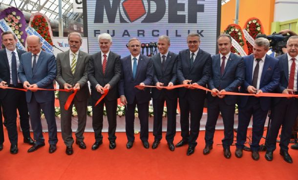 Yamaç Paraşütçüler Sertifikalarını Aldı