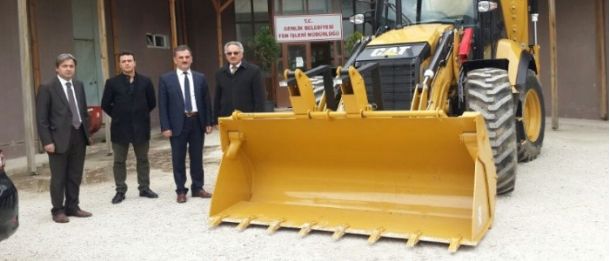 Yeni İş Makinesi Hizmete Girdi