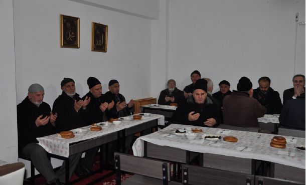 Yerel Yönetimler Başkanı Şeker’den Aktaş’a Ziyaret